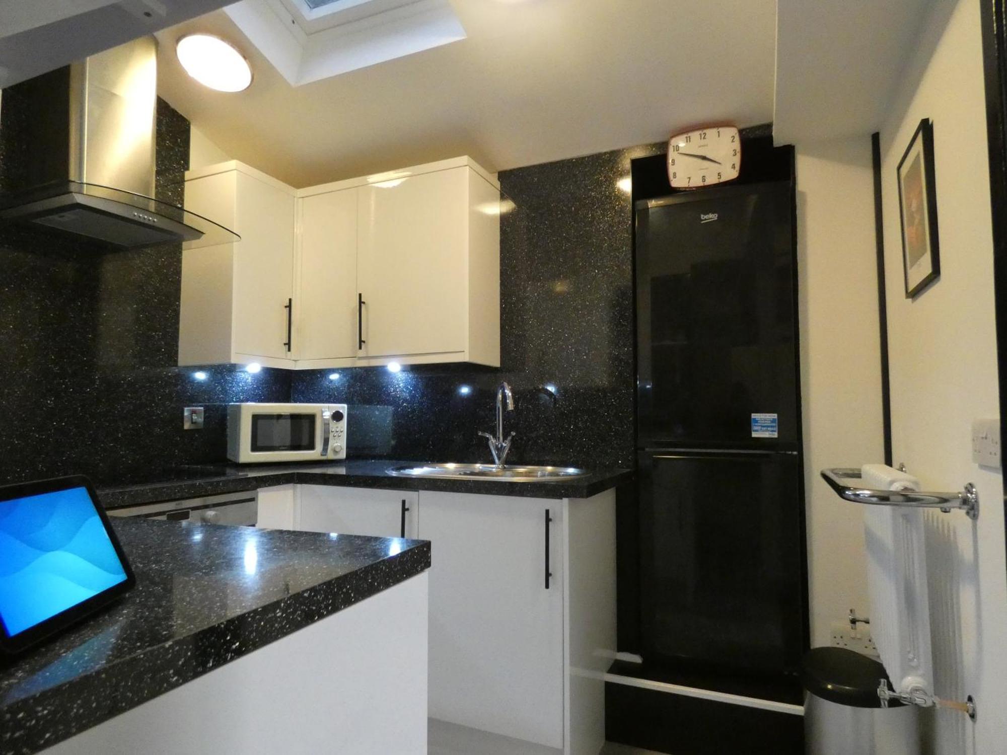 Lorne View Apartment With Hot Tub Обан Экстерьер фото
